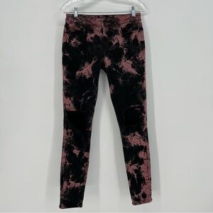Blackheart Jeans Womans Juniors Pink and Black Bleach Wash Ripped Knees Stretch